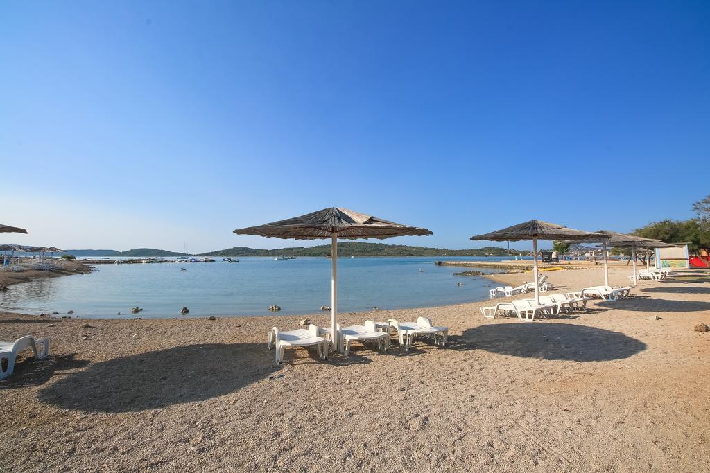 Apartment Ana Водице Екстер'єр фото